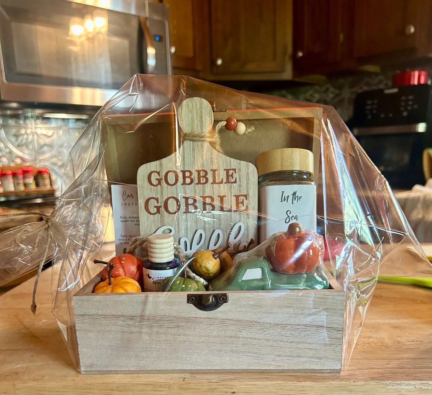 Medium Gift Basket